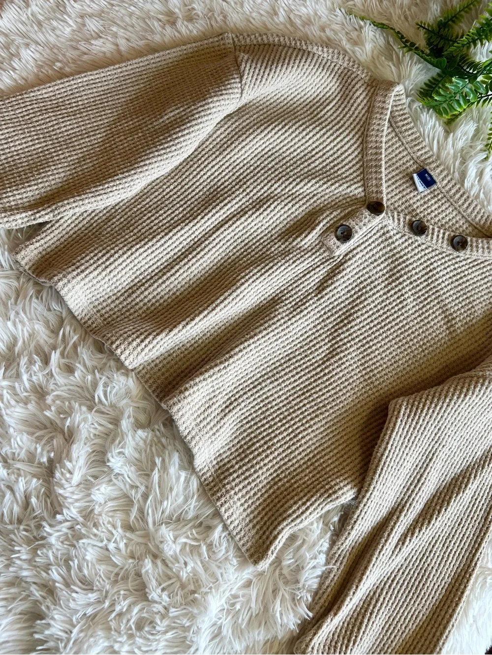 Old Navy Girls Beige Waffle Knit Henley Sweater Top Size M - 8